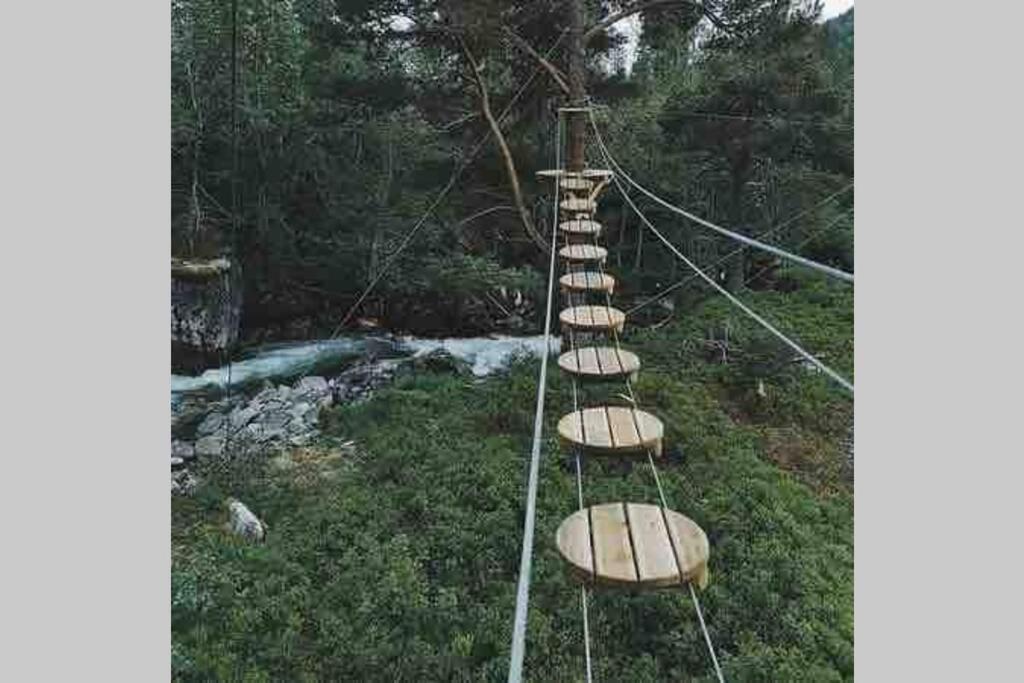 Hytte I Stryn Med Elbil Lader Luaran gambar
